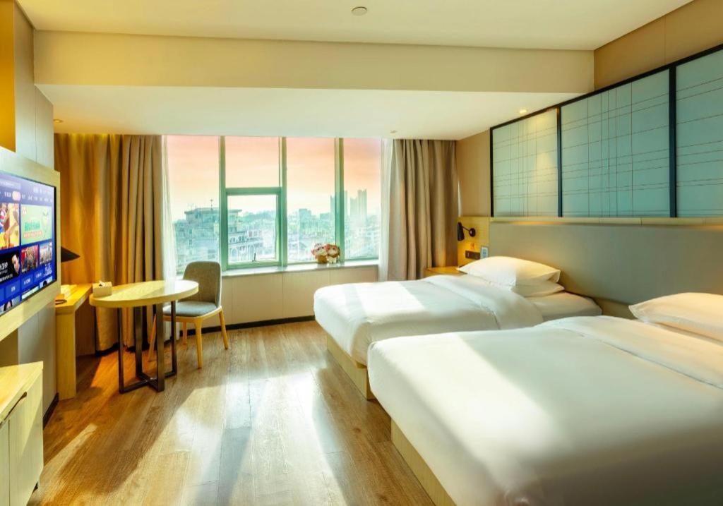 Echarm Hotel Yangjiang Baili Plaza Eksteriør billede