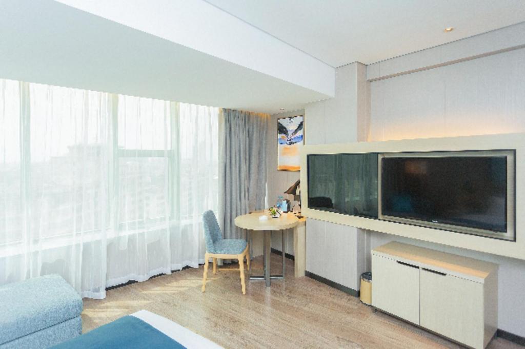 Echarm Hotel Yangjiang Baili Plaza Eksteriør billede