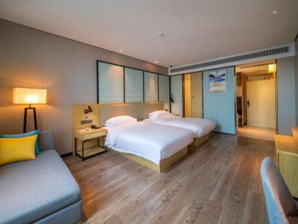 Echarm Hotel Yangjiang Baili Plaza Eksteriør billede