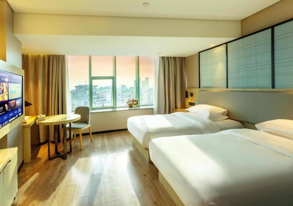 Echarm Hotel Yangjiang Baili Plaza Eksteriør billede